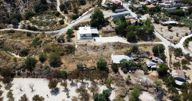 Share of land (2/3) for sale in Limnatis, Limassol