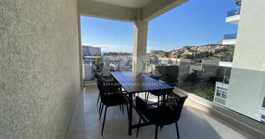 3 Bedroom Fully Furnished Duplex Apartment with communal Pool and Gym for rent in Parekklisia