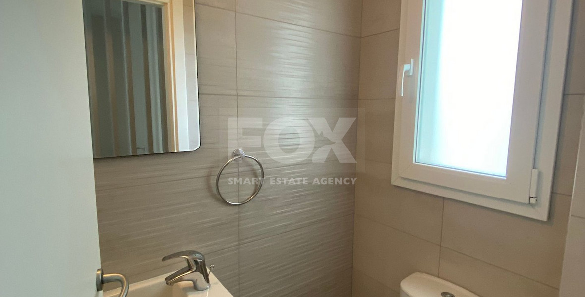 3 Bedroom Fully Furnished Duplex Apartment with communal Pool and Gym for rent in Parekklisia