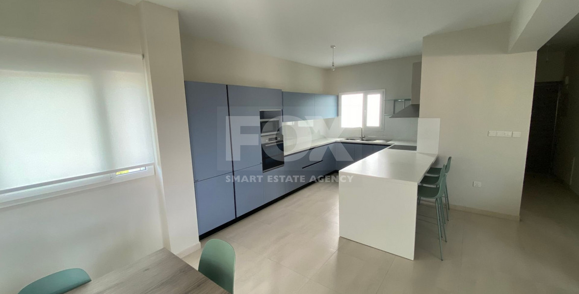 3 Bedroom Fully Furnished Duplex Apartment with communal Pool and Gym for rent in Parekklisia