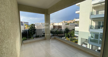 3 Bedroom Fully Furnished Duplex Apartment with communal Pool and Gym for rent in Parekklisia