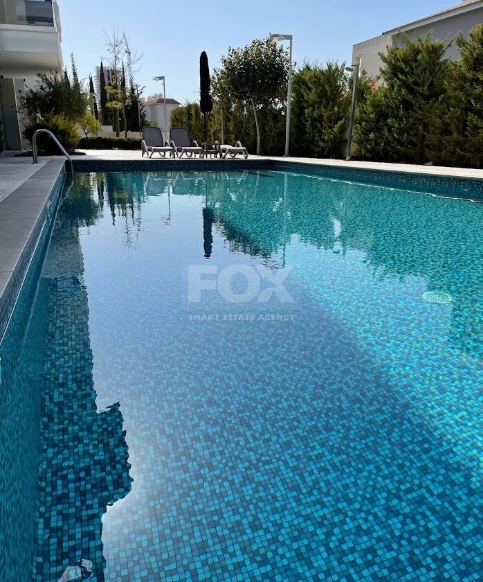 3 Bedroom Fully Furnished Duplex Apartment with communal Pool and Gym for rent in Parekklisia