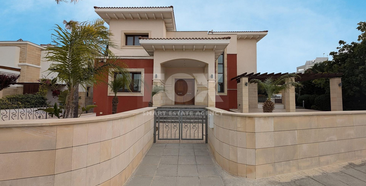 Elegant 5 bedroom detached villa for sale in Kalogiroi, Limassol