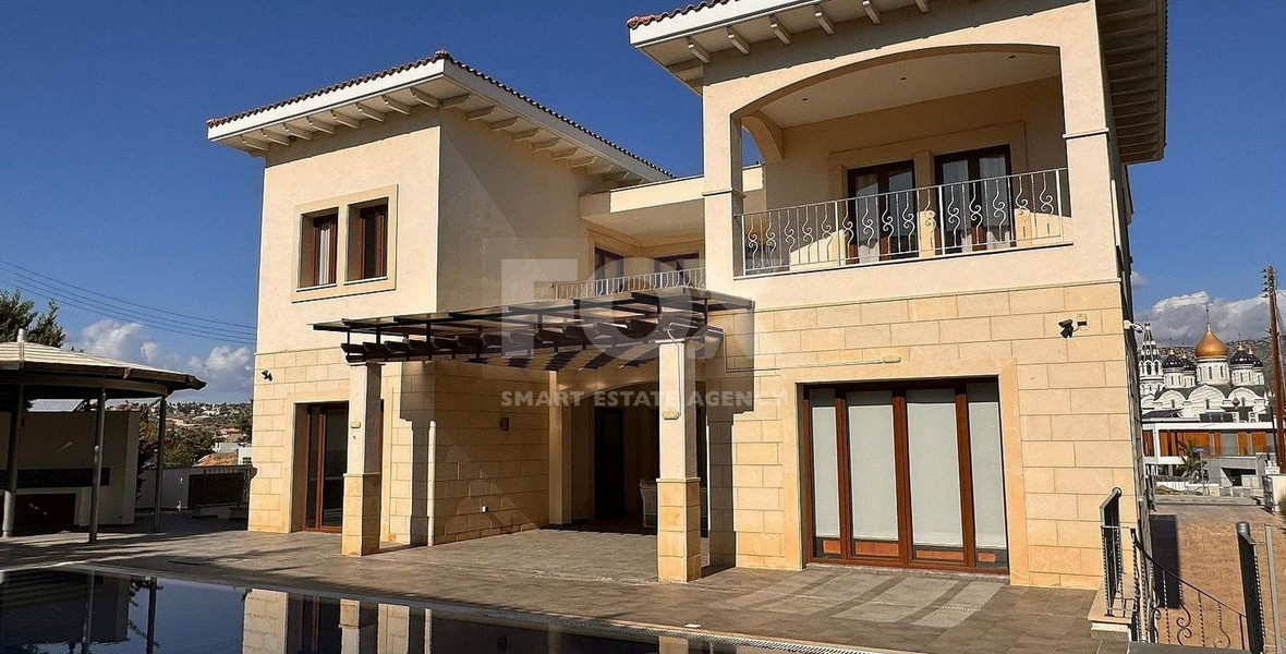 Elegant 5 bedroom detached villa for sale in Kalogiroi, Limassol