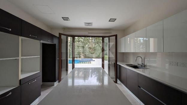 Elegant 5 bedroom detached villa for sale in Kalogiroi, Limassol
