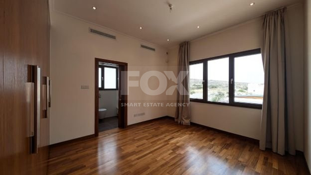 Elegant 5 bedroom detached villa for sale in Kalogiroi, Limassol