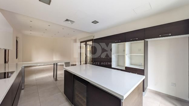 Elegant 5 bedroom detached villa for sale in Kalogiroi, Limassol