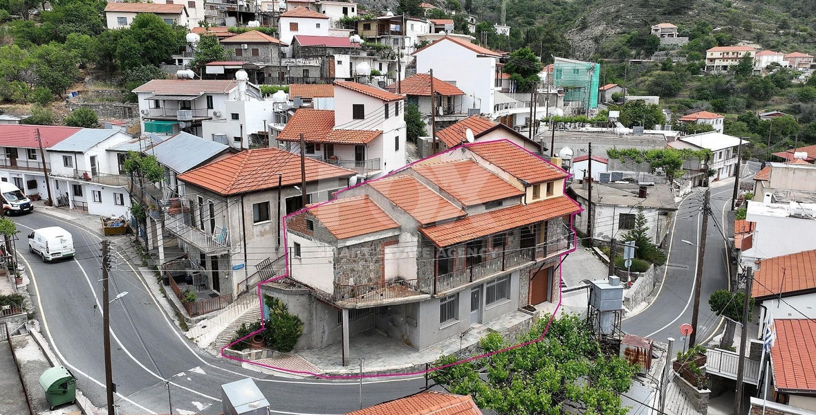 Three storey building for sale in Chandria, Limassol