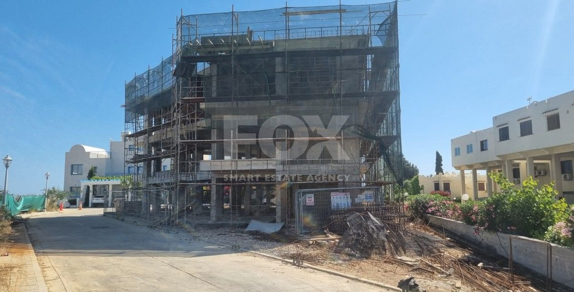 Three bedroom apartment for sale in Chloraka, Paphos