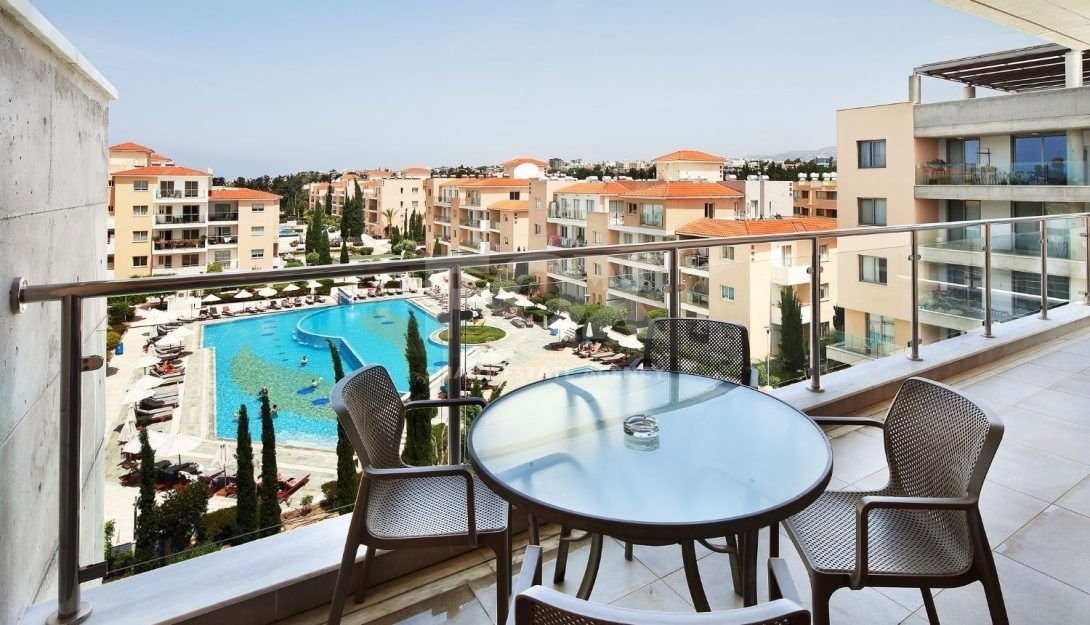 Top floor two-bedroom apartment for sale in Universal area, Paphos