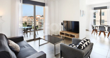 Top floor two-bedroom apartment for sale in Universal area, Paphos