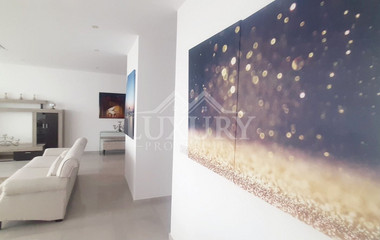 Three Bedroom Luxurius Apartment for Rent in Central Pafos