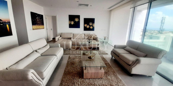 Three Bedroom Luxurius Apartment for Rent in Central Pafos