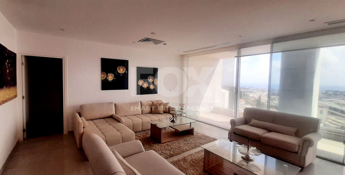 Three Bedroom Luxurius Apartment for Rent in Central Pafos