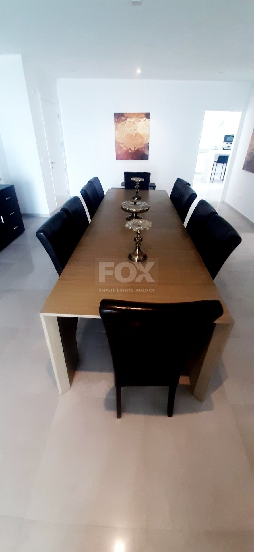 Three Bedroom Luxurius Apartment for Rent in Central Pafos