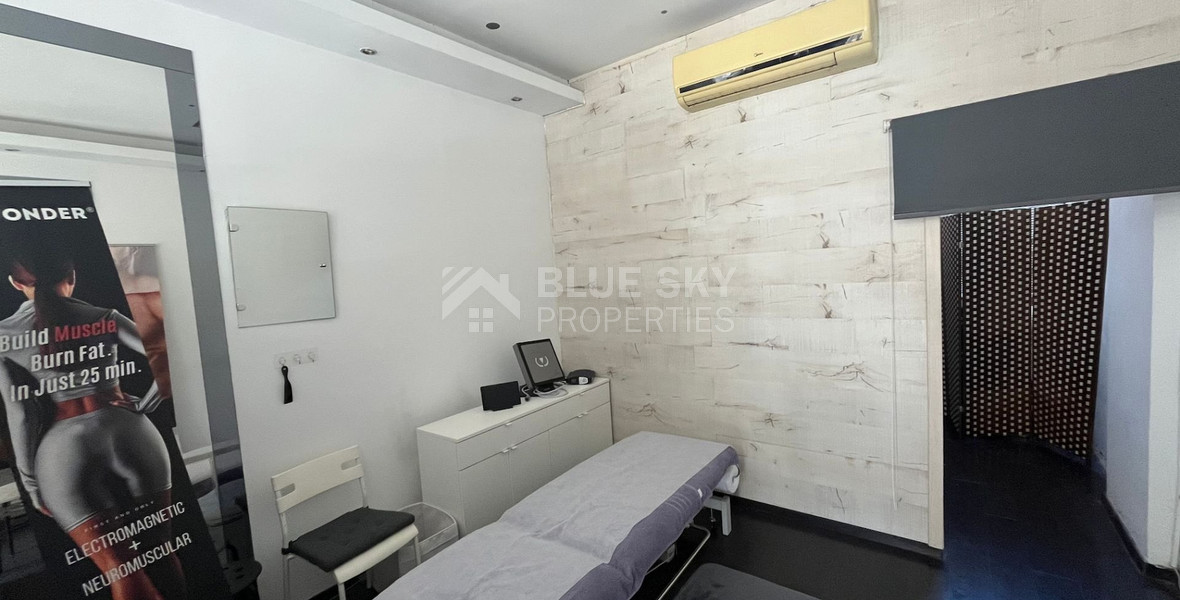 For Sale Ground Floor Shop (80 m2) in Agia Zoni with 6% Rental Yield
