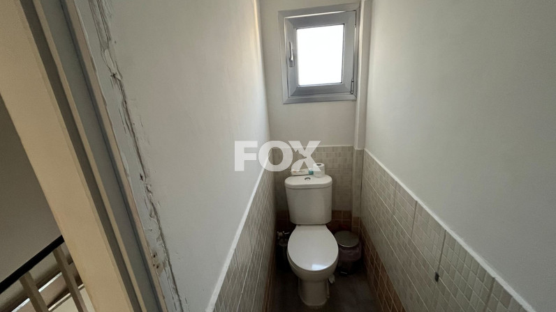 Торговая площадь 45 м² на продажу в Agia Zoni, Limassol, Cyprus