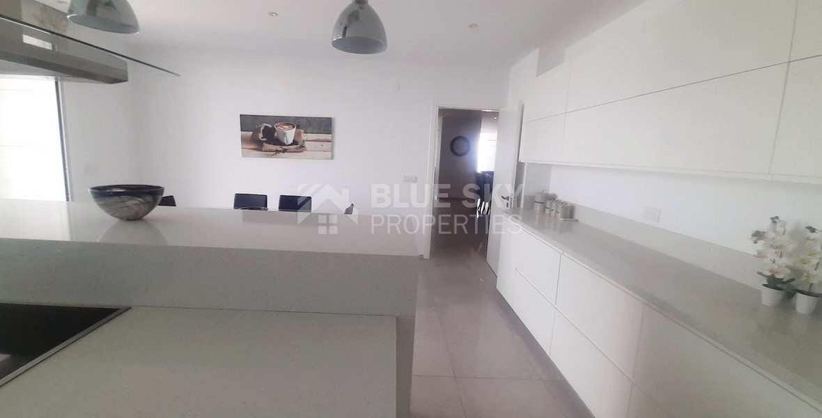Three Bedroom Luxurius Apartment for Sale in Central Pafos
