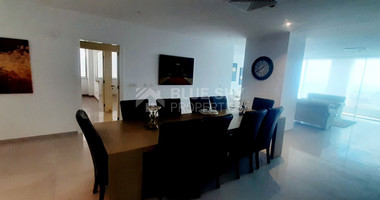 Three Bedroom Luxurius Apartment for Sale in Central Pafos