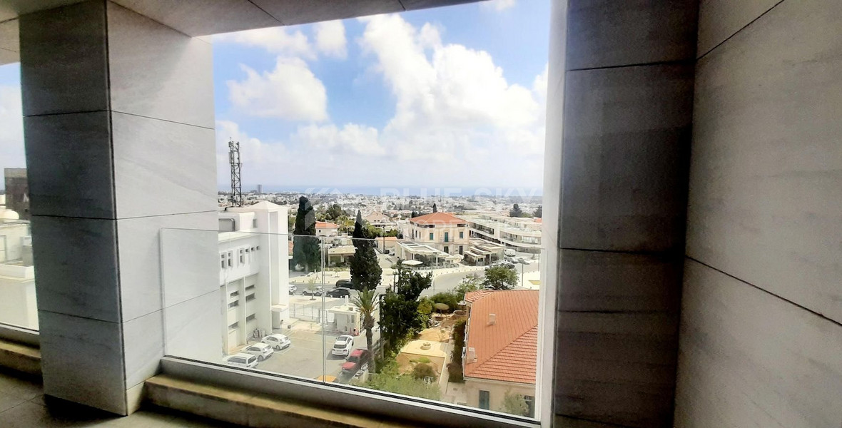 Three Bedroom Luxurius Apartment for Sale in Central Pafos
