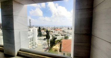 Three Bedroom Luxurius Apartment for Sale in Central Pafos