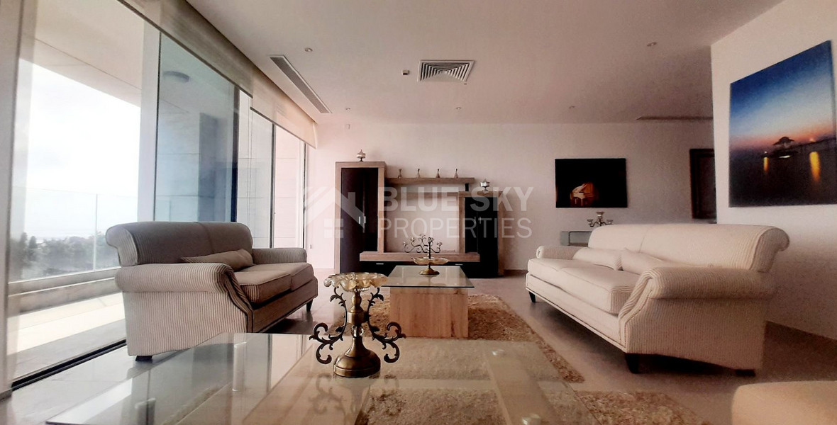 Three Bedroom Luxurius Apartment for Sale in Central Pafos