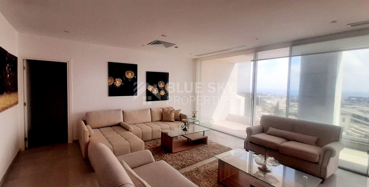 Three Bedroom Luxurius Apartment for Sale in Central Pafos