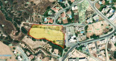 Land for Sale in Agios Tychon