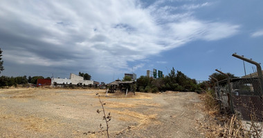Large Building Plot for Sale in Kato Polemidia