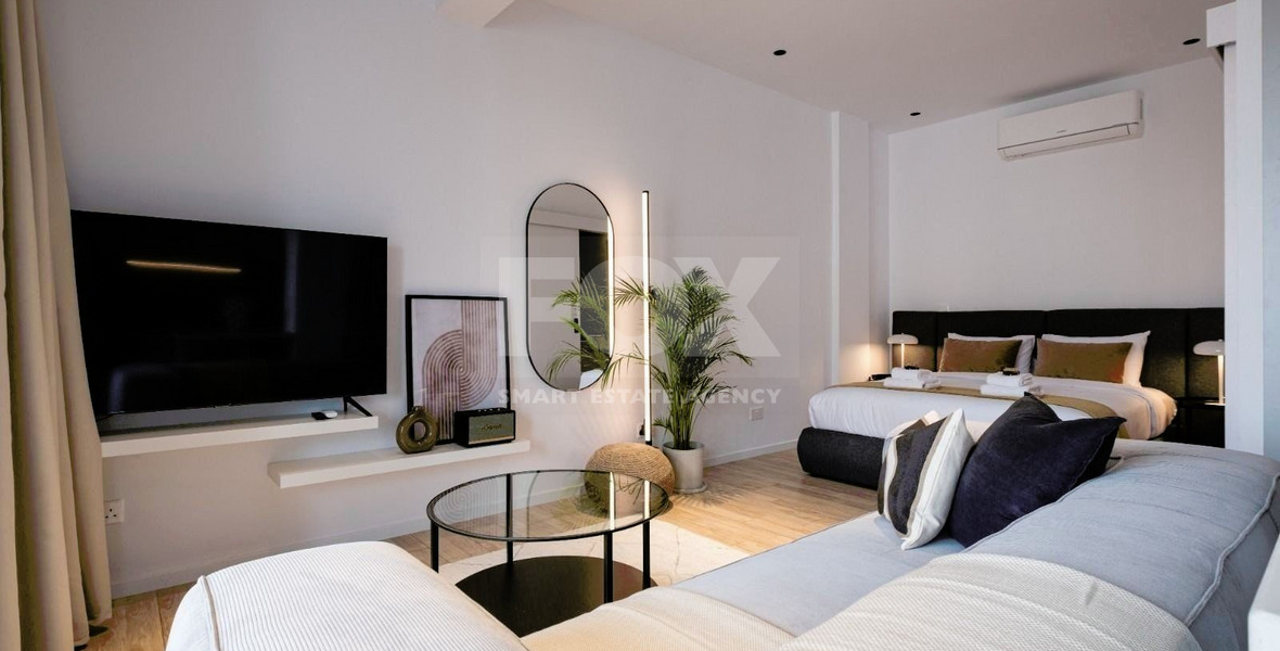 One bedroom fabulous apartment on ground floor in Paphos center