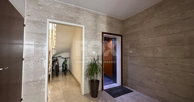 LARGE 3 BEDROOM APARTMENT FOR SALE IN CENTAL LIMASSOL