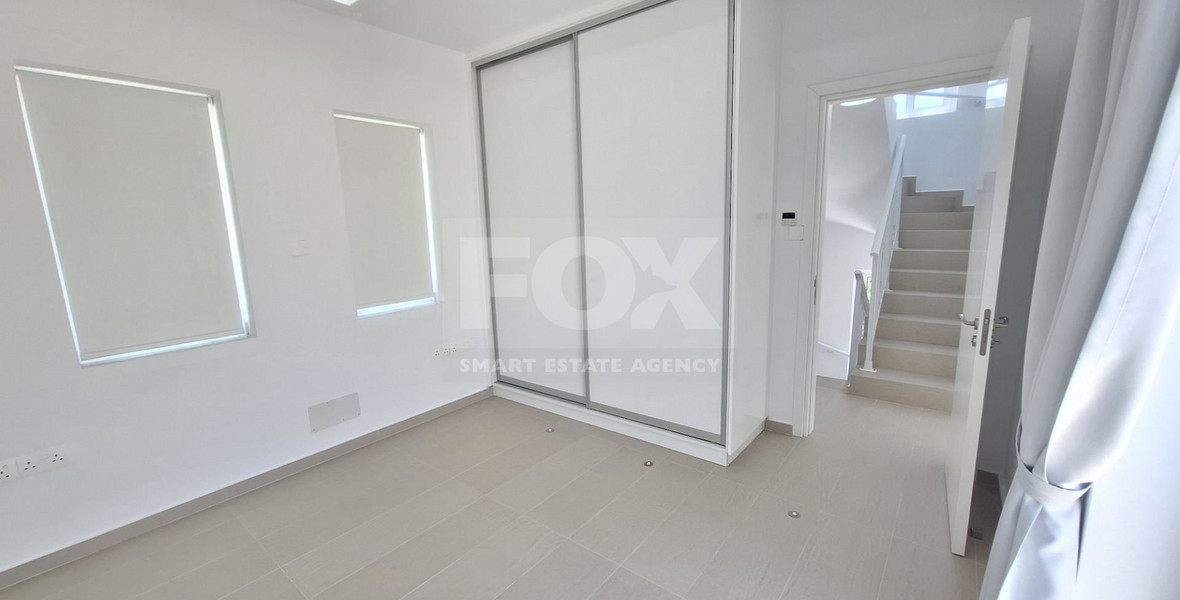 Modern Unfurnished Kissonerga House with Sea View, for rent