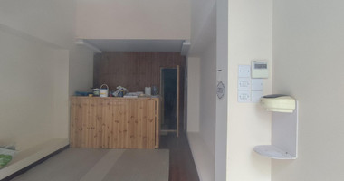 Shop for rent in Agios Nikolaos, Limassol