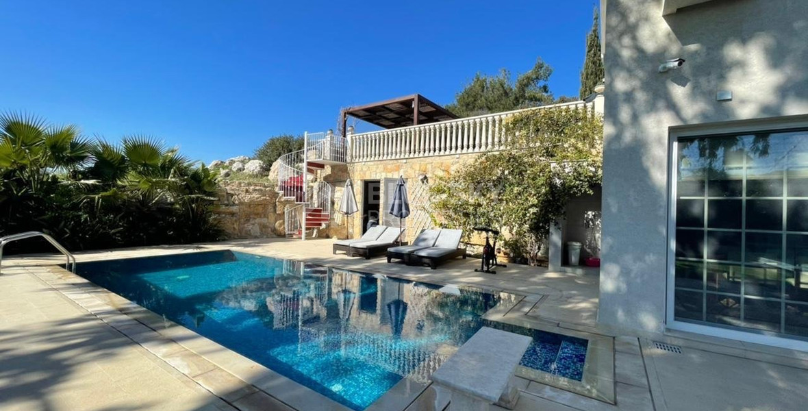 For rent Fully Furnished Villa in Peaceful Parekklisia Rent