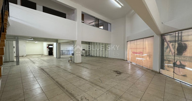 RENT: SHOWROOM/BUILDING 500SQM WITH 17 PARKING SPACES IDEAL FOR OFFICE OR RETAIL PREMISES IN CENTRAL LIMASSOL
