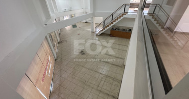 RENT: SHOWROOM/BUILDING 500SQM WITH 17 PARKING SPACES IDEAL FOR OFFICE OR RETAIL PREMISES IN CENTRAL LIMASSOL