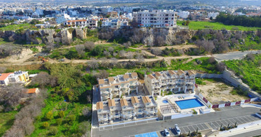 Three bedroom maisonette in Universal area of Paphos