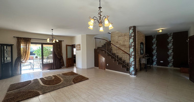 FOR SALE 4 BEDROOM HOUSE WITH EXTRA 5TH LOFT ROOM AND LARGE GARDEN IN AGIOS ATHANASIOS.