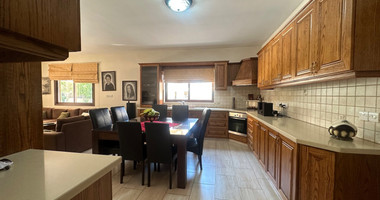 FOR SALE 4 BEDROOM HOUSE WITH EXTRA 5TH LOFT ROOM AND LARGE GARDEN IN AGIOS ATHANASIOS.