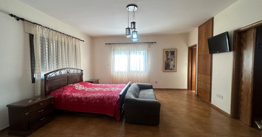 FOR SALE 4 BEDROOM HOUSE WITH EXTRA 5TH LOFT ROOM AND LARGE GARDEN IN AGIOS ATHANASIOS.