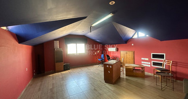 FOR SALE 4 BEDROOM HOUSE WITH EXTRA 5TH LOFT ROOM AND LARGE GARDEN IN AGIOS ATHANASIOS.