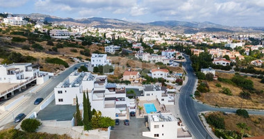 Two studio apartments in Pegeia Municipality