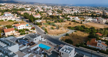 Two studio apartments in Pegeia Municipality