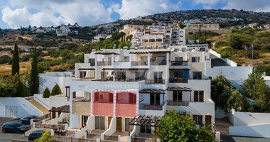 Two studio apartments in Pegeia Municipality