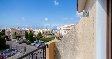 Two storey,  two bedroom maisonette in Peyia, Paphos