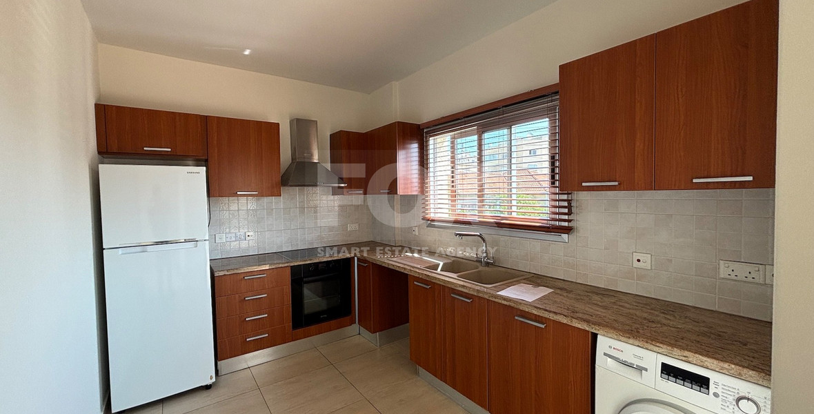 Spacious Two Bedroom Apartment for rent in Central Limassol Mesa Geitonia