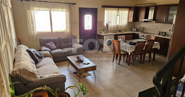 Fully Furnished Three Bedroom House For Rent in Kato Polemidia