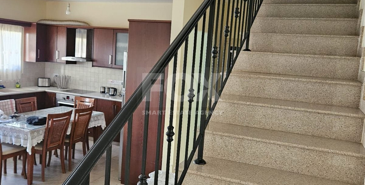 Fully Furnished Three Bedroom House For Rent in Kato Polemidia
