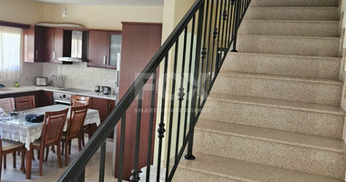 Fully Furnished Three Bedroom House For Rent in Kato Polemidia