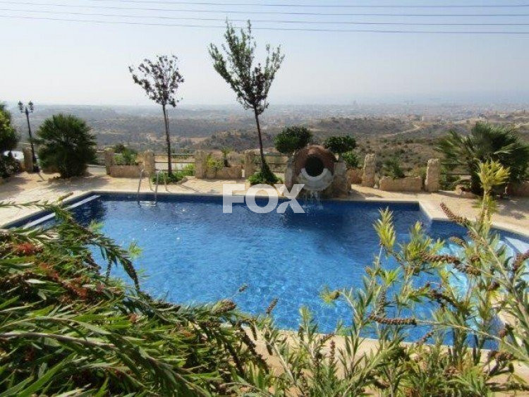 5-bedroom detached house for rent 390 m² in Mesa Geitonia, Limassol, Cyprus